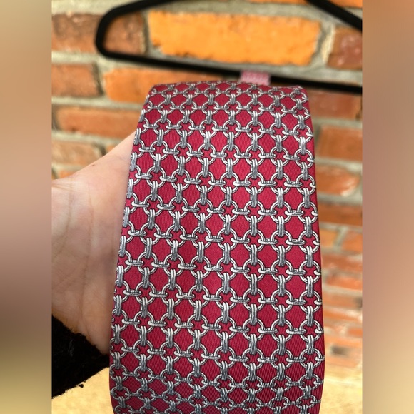 Hermes 100% Silk Tie Made in France Linked Chain - Picture 4 of 5